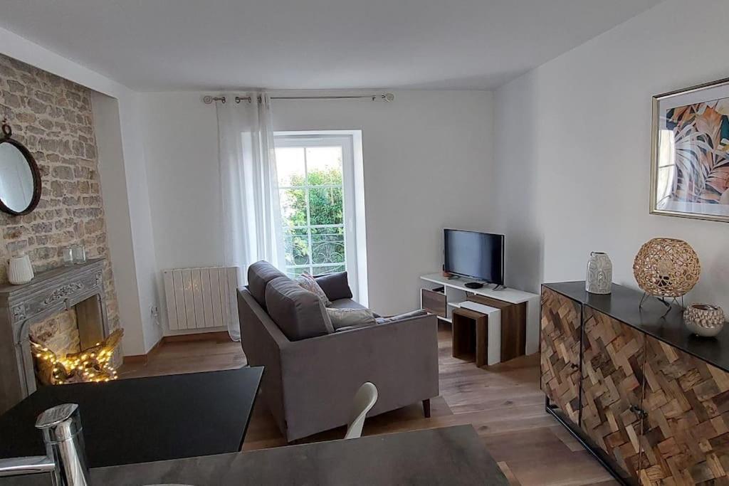 Gîte chez Marianne- la halte Jurassienne Montmorot Esterno foto